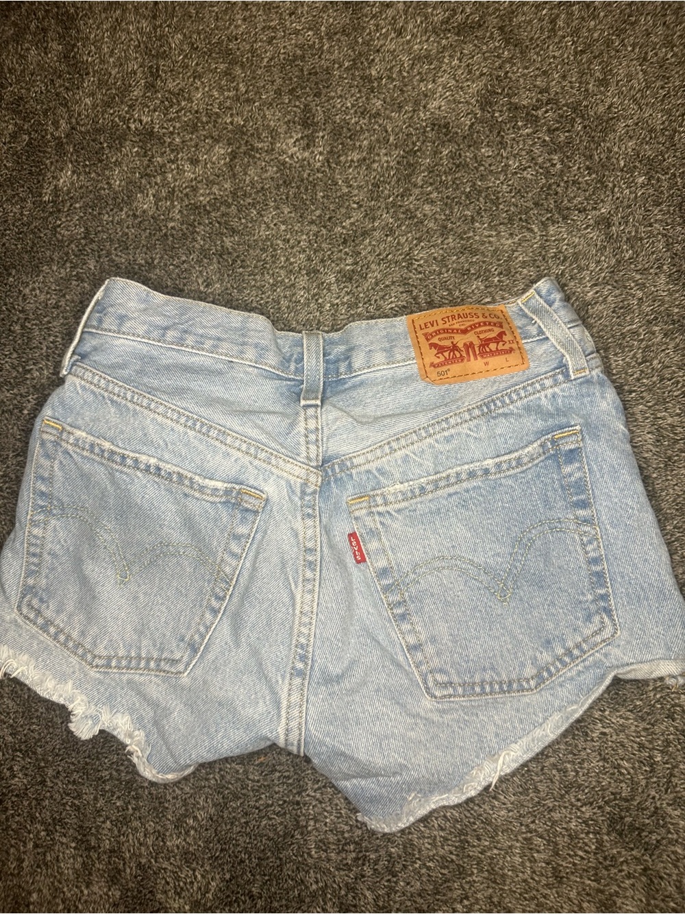 Levi’s 501 Women’s W24 Light Wash High Rise Cutoff Denim Shorts Distressed